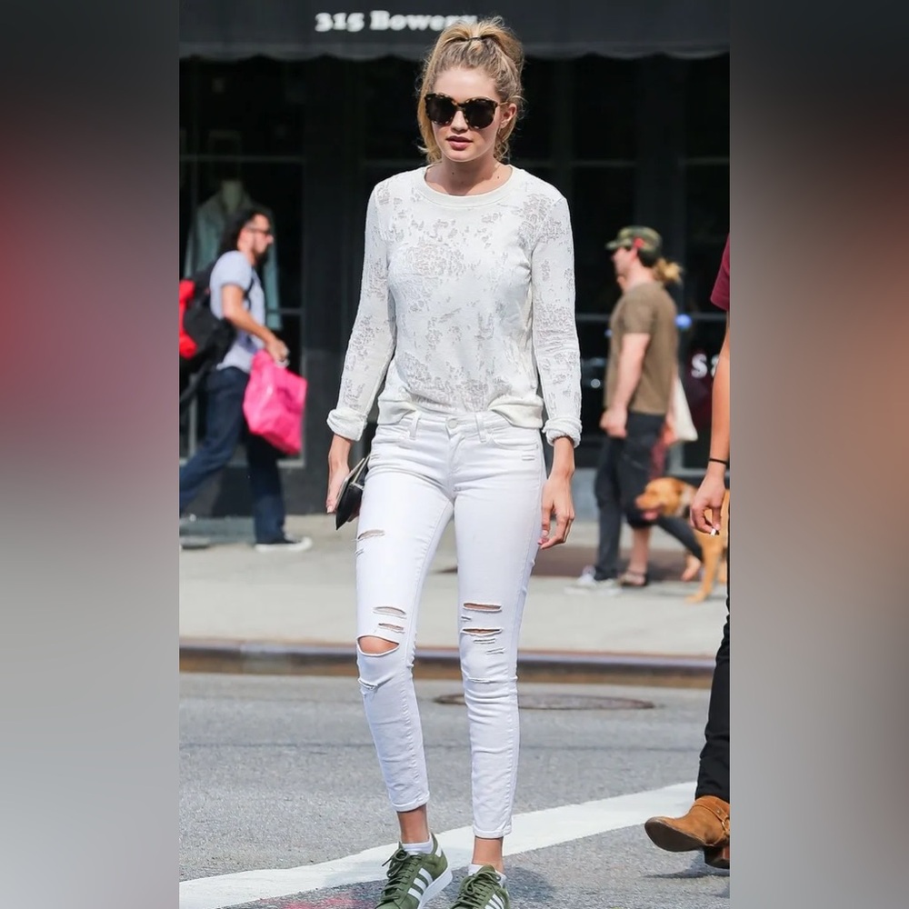 Current/Elliott White Distressed Skinny Jeans